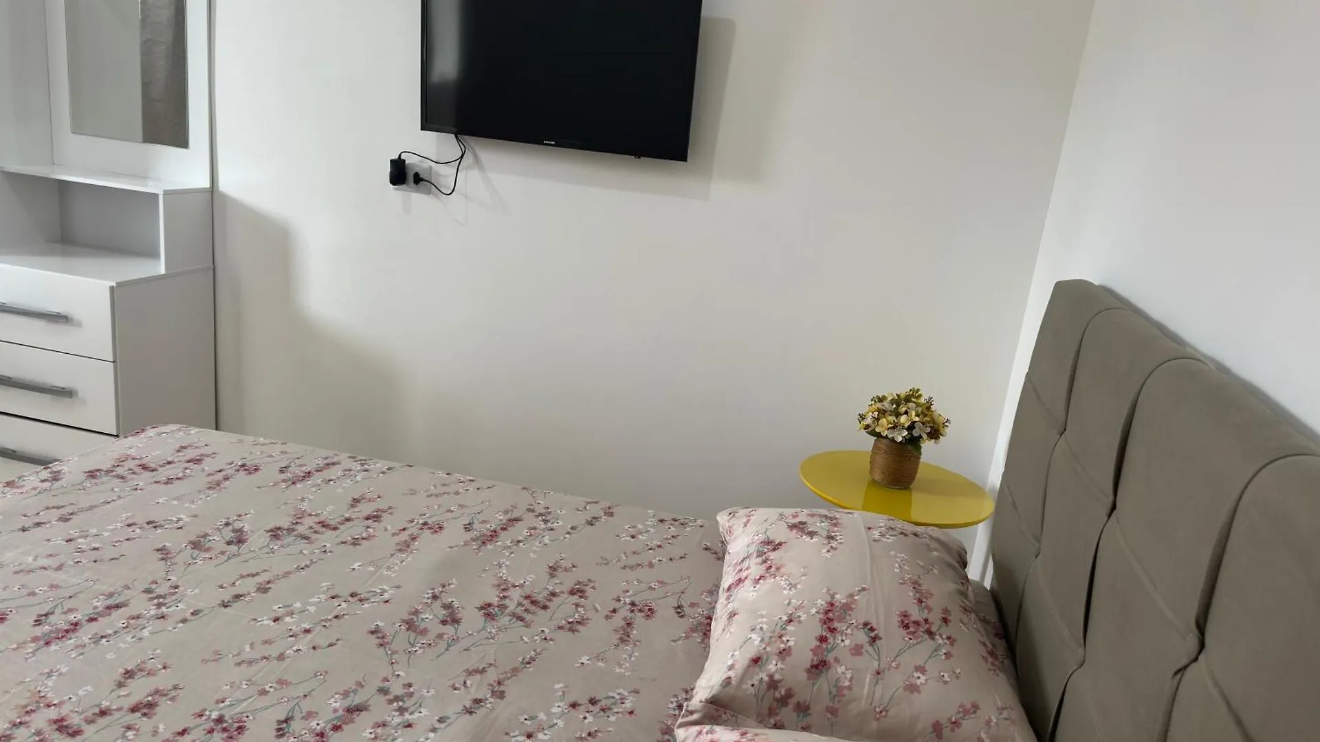 Kitnet Em Jacarei E Proximo A Sao Jose Dos Campos Apartment Brazil